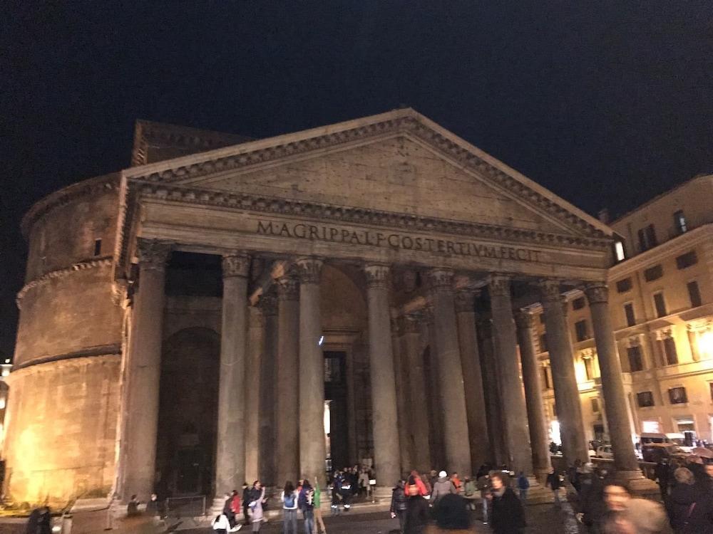 Arch Rome Suites Exterior photo